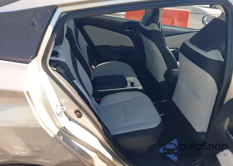 2017 Toyota Prius Prime Premium z USA, uszkodzony, nr VIN JTDKARFP0H3037669